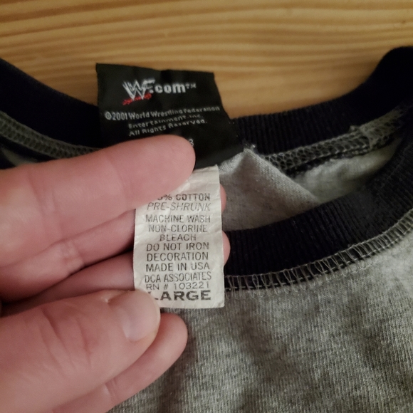 WWF (world wrestling foundation) shirt - Picture 4 of 4